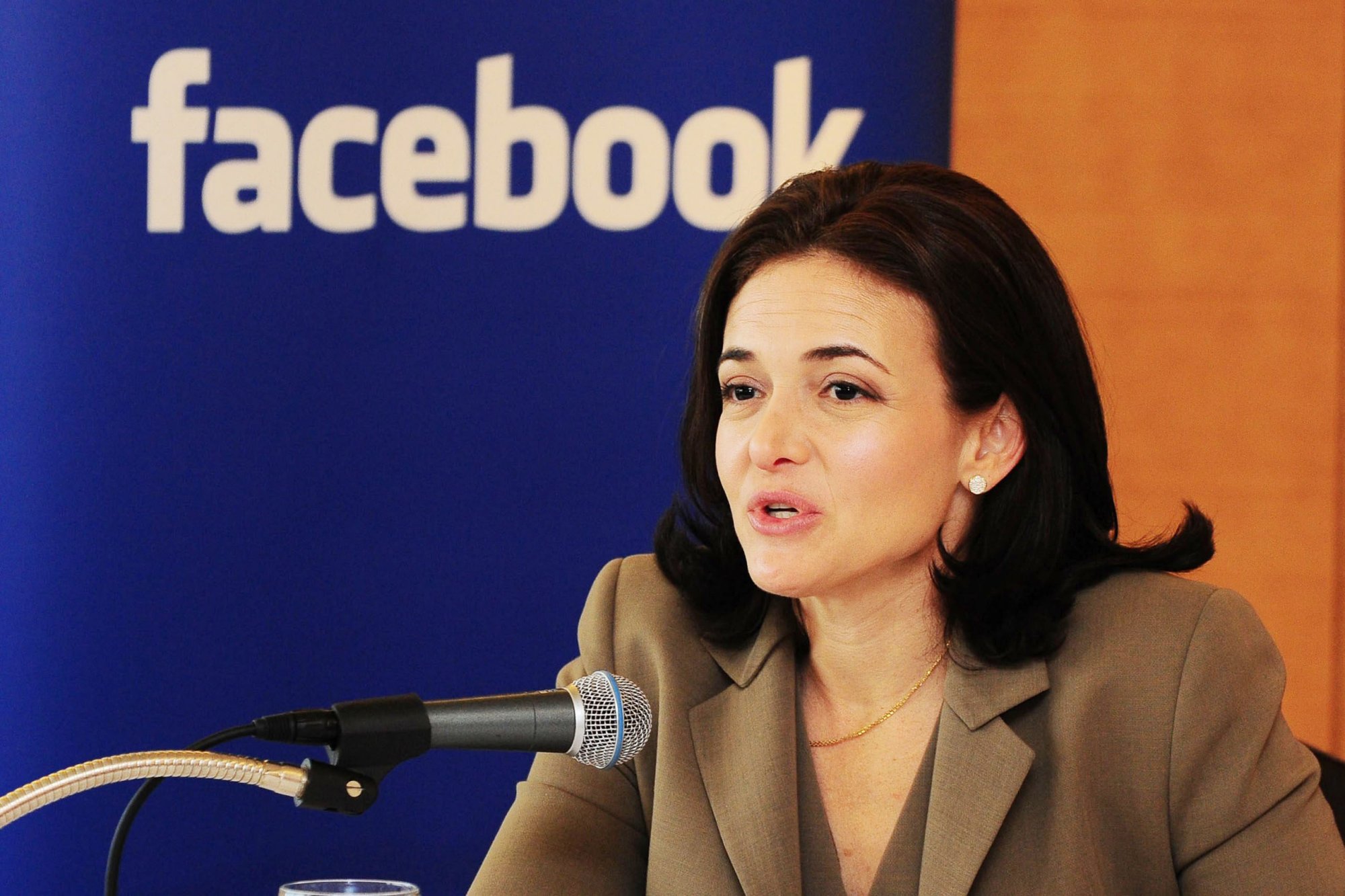 Facebook Coo Sheryl Sandberg-in Harvard -must view